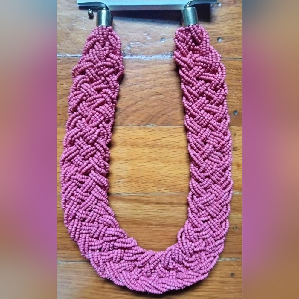Coral Style Beaded 17" Necklace With Extender New Gift Present